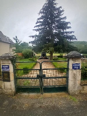 Monuments aux morts — photo 2