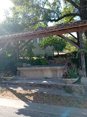 Fontaine du mas de polz — photo 1