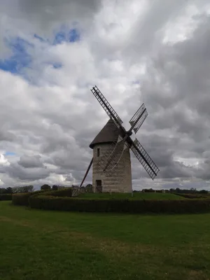 Moulin de pierre de Hauville