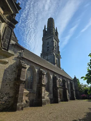 Église Notre-Dame de Lampaul-Guimiliau