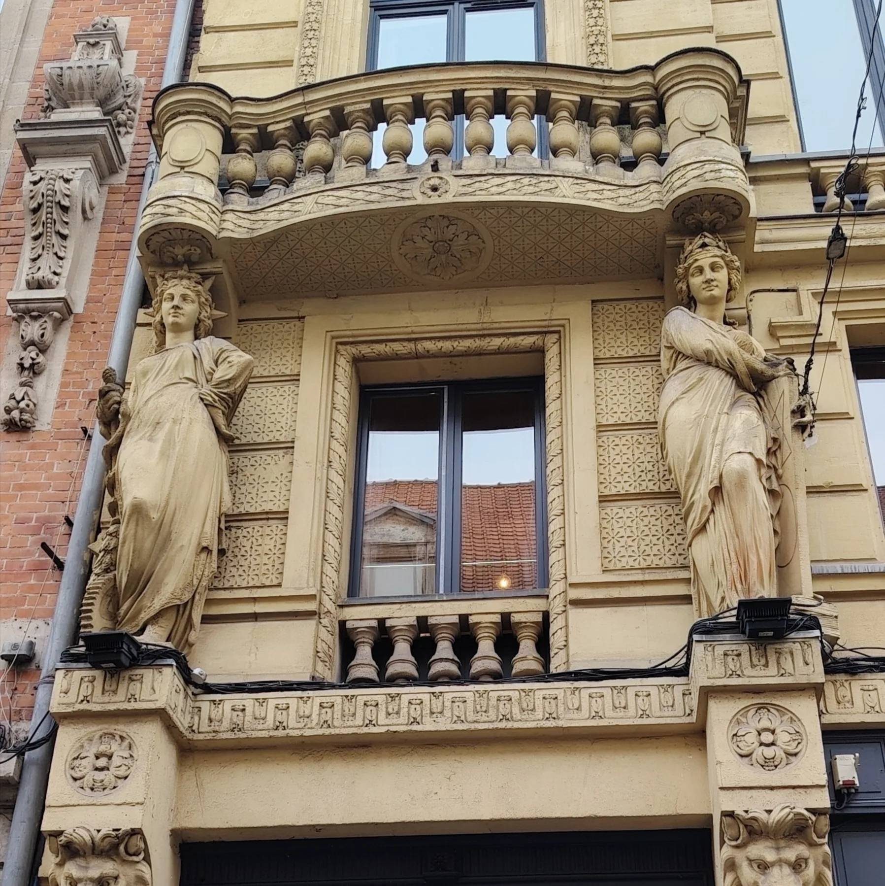 Les Caryatides de la rue Esquermoise