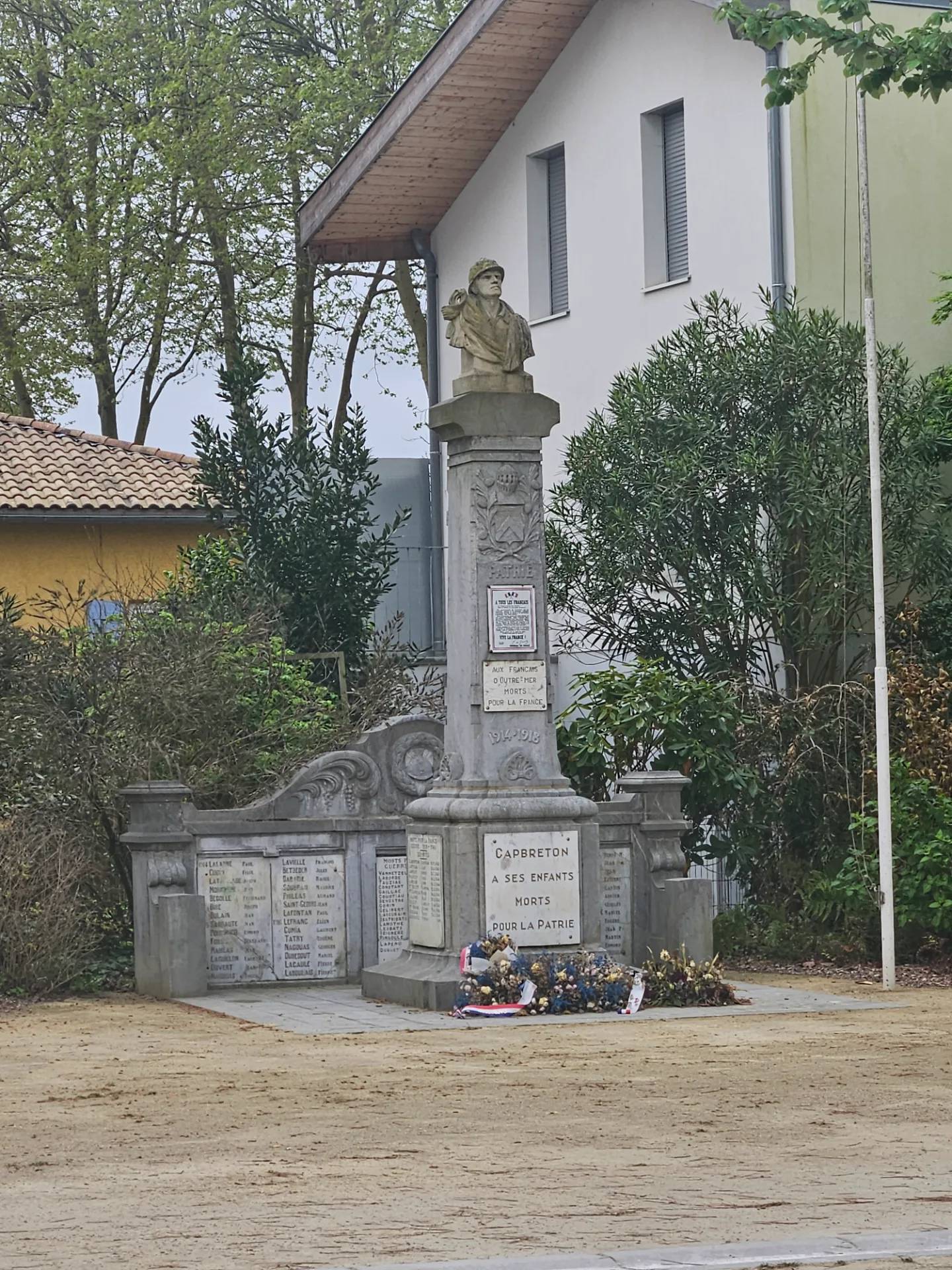 Monument aux Morts 14-18 de Capbreton