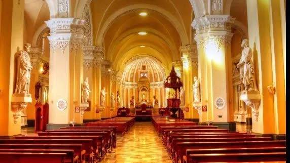 Basilique - Cathédrale Notre-Dame d'Arequipa