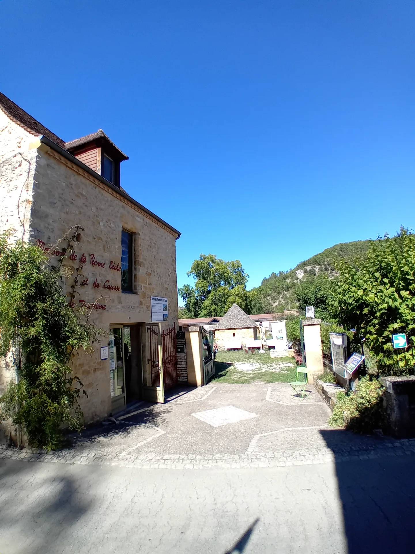 Maison de la pierre sèche