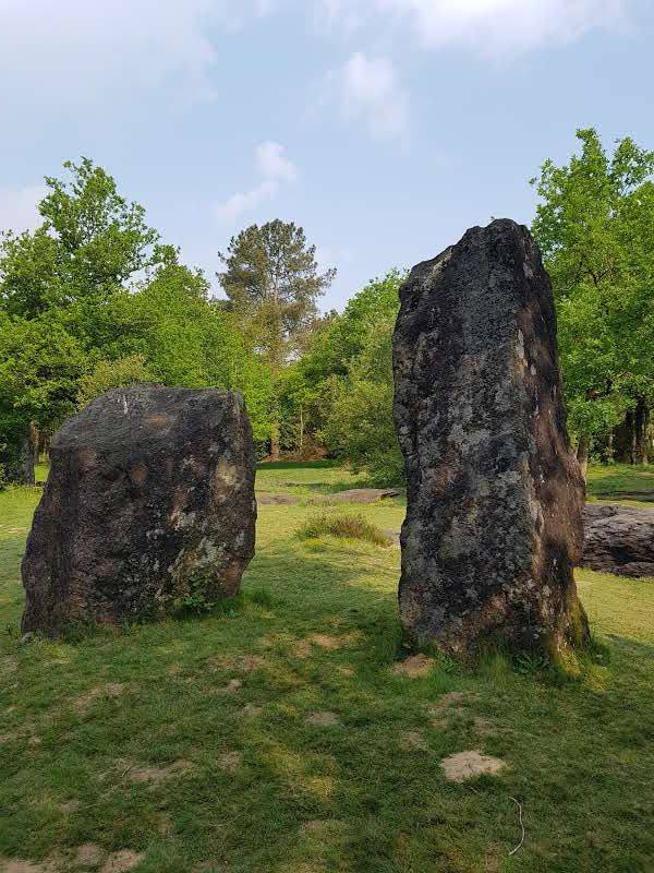 Menhir de montneuf