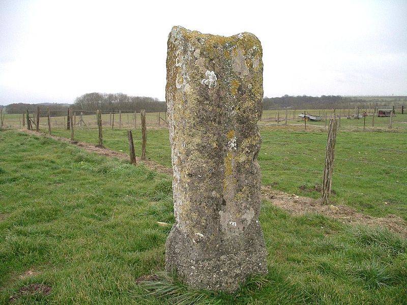 Menhir des demoiselles